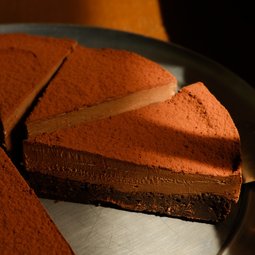 Two Tone Chocolate Cake 