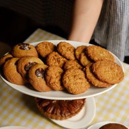 Holiday Cookie Box