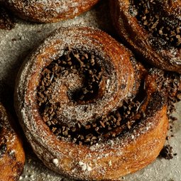 Chocolate & Fig Honey Twist