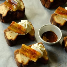 Cheesecake with Banana Caramel