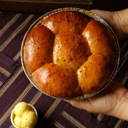 Pepper, Hot Honey & Corn Butter Buns
