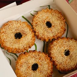 Mushroom & Cheese Pies