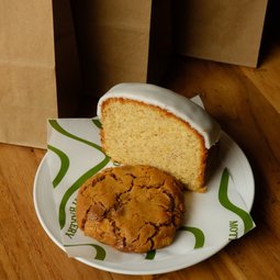 Cookie & Lemon Cake
