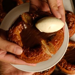 Sticky Toffee Date Pudding Danish
